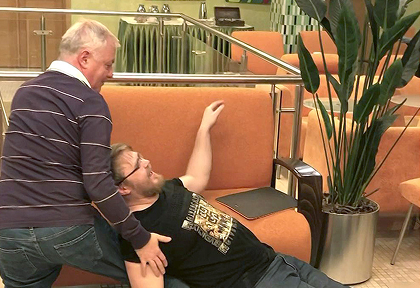 Как «в случае чего» помощь пациенту продержаться до приезда «скорой»?