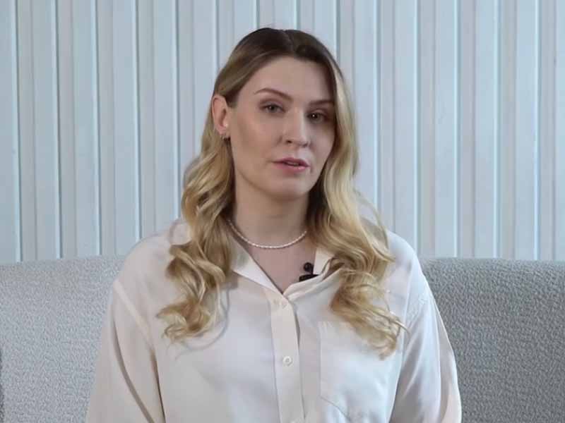 Говорят наши пациенты: Анна-Мария — двойное лечение и 5 лет пути к улыбке мечты